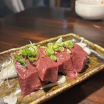 炭火焼肉 ホルモン にく式 - 