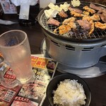 岩見沢精肉卸直営 牛乃家 - 