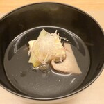 丸の内一丁目 しち十二候 - お椀