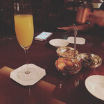 ザ ロビーラウンジ - 周りの人たちの会話も一つのBGMですね〜。