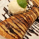 もんじゃ&鉄板 ワイン酒場 JUJUJU - 