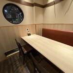 山本屋 - テーブルあり