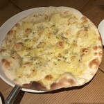 トラットリア ヴィヴァーチェ - 三種チーズ(ハチミツ付) 1,375円