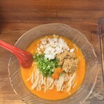 金麺と金蕎麦 - 冷やしあん肝蕎麦・1300円＋玉ねぎ増し・200円