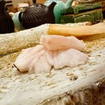 銀座 鮨 しょう介 - 【クエの塩だだき】