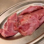 生ラムジンギスカン 3匹のひつじ - タン