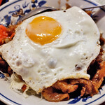 桃果園 - バラ肉丼