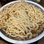 安部製麺所 - 『特中華そば(野菜・ニンニク増し)』の天地返し
