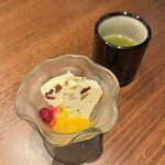 和牛焼肉やくにく 徹 - 