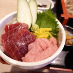 雑魚や - マグロ丼　1,000円