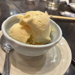蔵元居酒屋 清龍 - 今月のアイス（バナナ） 308円
