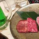 黒毛和牛焼肉 凱旋門 奥の院 - お誕生日プレゼントお肉　と　ドリンク