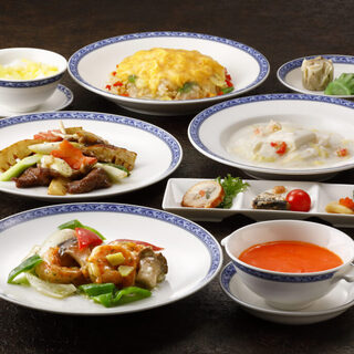 【本格】広東料理を踏襲した中国料理と女性に嬉しい果実酒