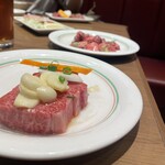 焼肉 鶯谷園 - 特上ヒレ