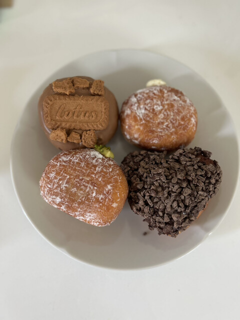 we♡donut ホワイティうめだ （ウィーラブドーナツ） - 東梅田