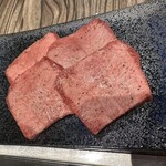 焼肉 ジャンボ - 