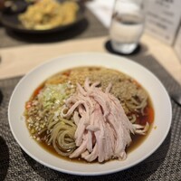 Chinese Restaurant 晴華 - よだれ鶏冷麺