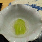 鮨旬美西川 - シャインマスカットレモン漬け