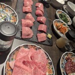 厚切り仙台牛タンと黒毛和牛食べ放題 焼肉倶楽部 梅田店 - 