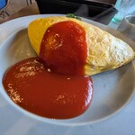 タール タール プラスワン - オムライス(オールドタイプの巻き方)