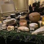 ガストロノミー ジョエル・ロブション - チーズワゴン