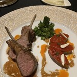 ガストロノミー ジョエル・ロブション - 子羊背肉のロティ