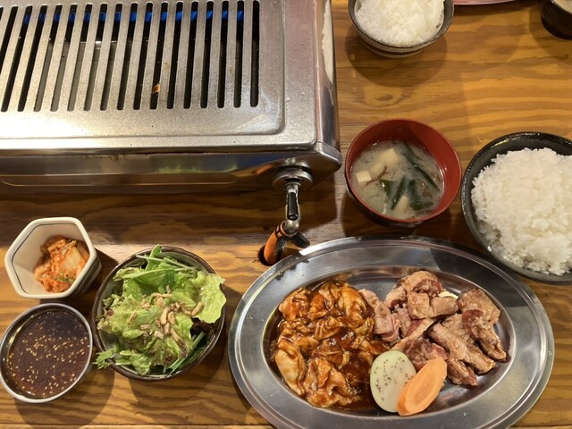 Taishu Horumon Yakiniku Nidaime Nikumaru