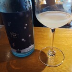 茅場町食堂 History by moto since 2010 - お酒の一例／KAWATSURU Olive 活性にごり生原酒