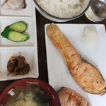 市場食堂 味処たけだ   - 