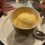 BolBol - バニラアイスとセドラティン。