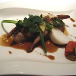 シェ ローズ - フランス産鶉のココット焼き・マデラ風味