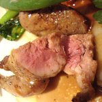 シェ ローズ - フランス産鶉のココット焼き・マデラ風味