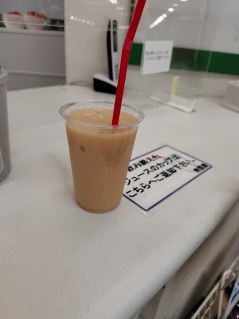 南国屋 西武秋田店 &ndash; 秋田のジューススタンドでフレッシュドリンクを楽しむ