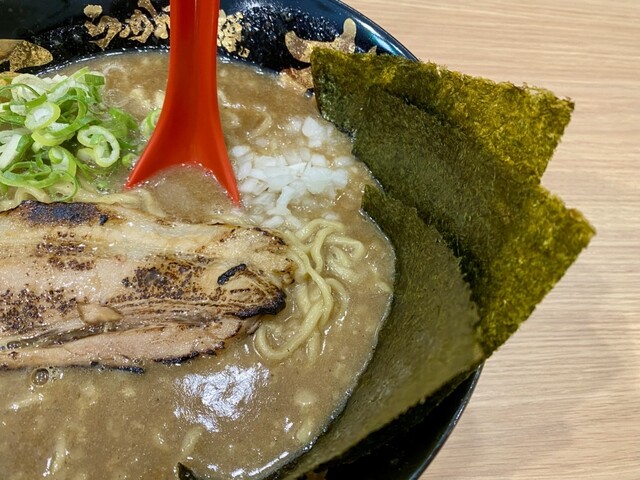 らーめん小僧 名古屋錦店 - 栄町/ラーメン | 食べログ