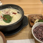 ぽんぽこ亭～50年の伝統と発酵の魔法～ - 