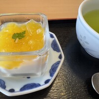 豆富料理と吟醸せいろ蒸し 八かく庵 大阪ステーションシティ店 - 