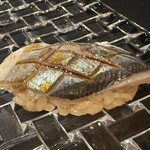 赤坂 鮨大谷 - 炙り秋刀魚