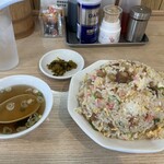 西華 - このボリュームはチャーハン好きにはたまらないでしょう…？