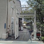 T.Y.HARBOR - 敷地の入口