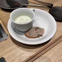金山成吉思汗 - 