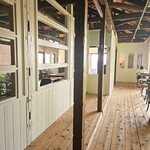 クラフトマン バイ スズキ コーヒー - 店内(2階窓際側)