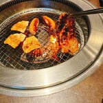 熟成焼肉いちばん - お肉の鮮度は良いです♪