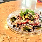 青山Indigo - 焼きモッツァレラのカプレーゼ