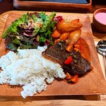 Delicatessen & Cafe ONU - 