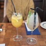 フォーチュンガーデンキョウト - 手前　ライチジャスミン