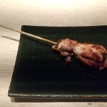 比内地鶏串 Sot l'y laisse - 