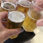 ホルモン家族 かつら - 乾杯