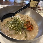 ホルモン家族 かつら - 冷麺