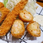 しゃぶかつかつ喜 - 2024年8月　海老かつ　ちょこっとのエビにムニュムニュしたよくわからないものが…(´Д｀)そしてタルタル少なすぎ(´Д｀)