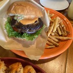 コナズ珈琲 - コナズバーガー